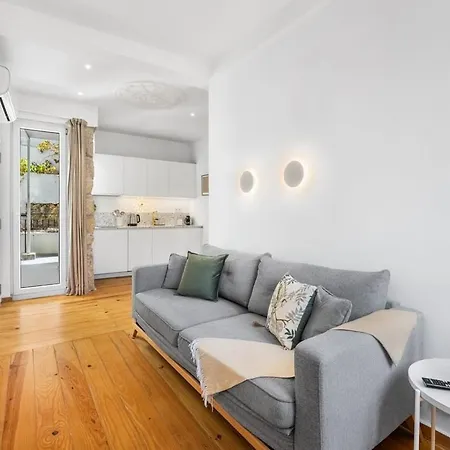 Apartman Bright Retreat In Historic Gaia